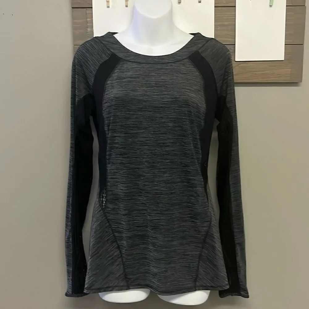 Lululemon Athletica Heather Black Scoop Neck Long Sleeve Lace Panel Shirt-Size 6